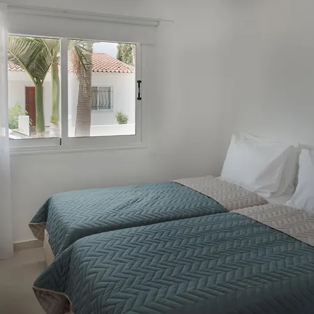 Phaedrus Living Olga Διαμέρισμα